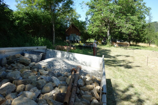 2507-Cabane-Mens-Préfabrication-pieux bois-chanvre-03
