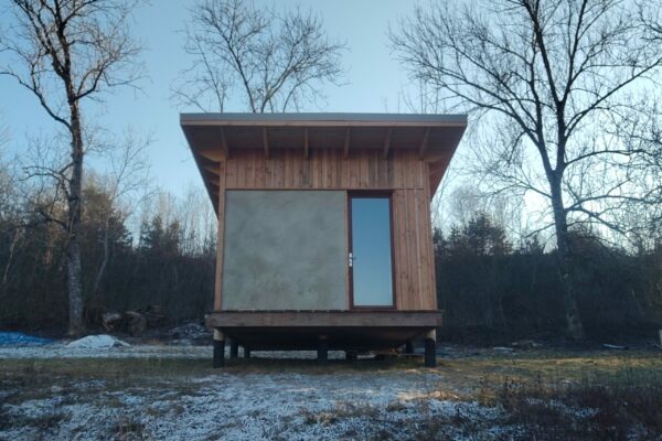 2512-Cabane-Mens-Préfabrication-pieux bois-chanvre-40